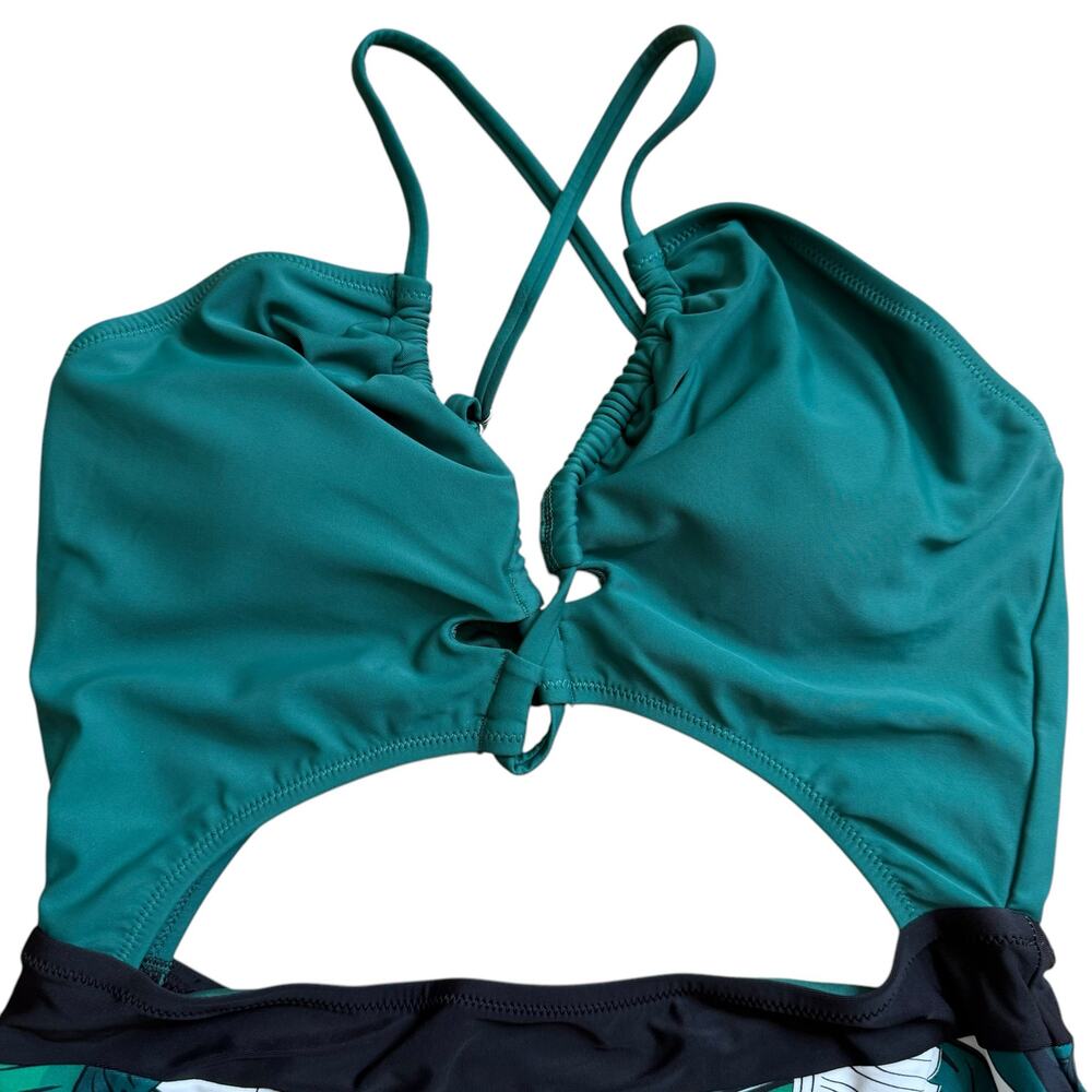 NWT Cupshe Swimsuit Green Palm Cutout Keyhole One Piece Medium Sexy Strappy - Picture 2 of 9